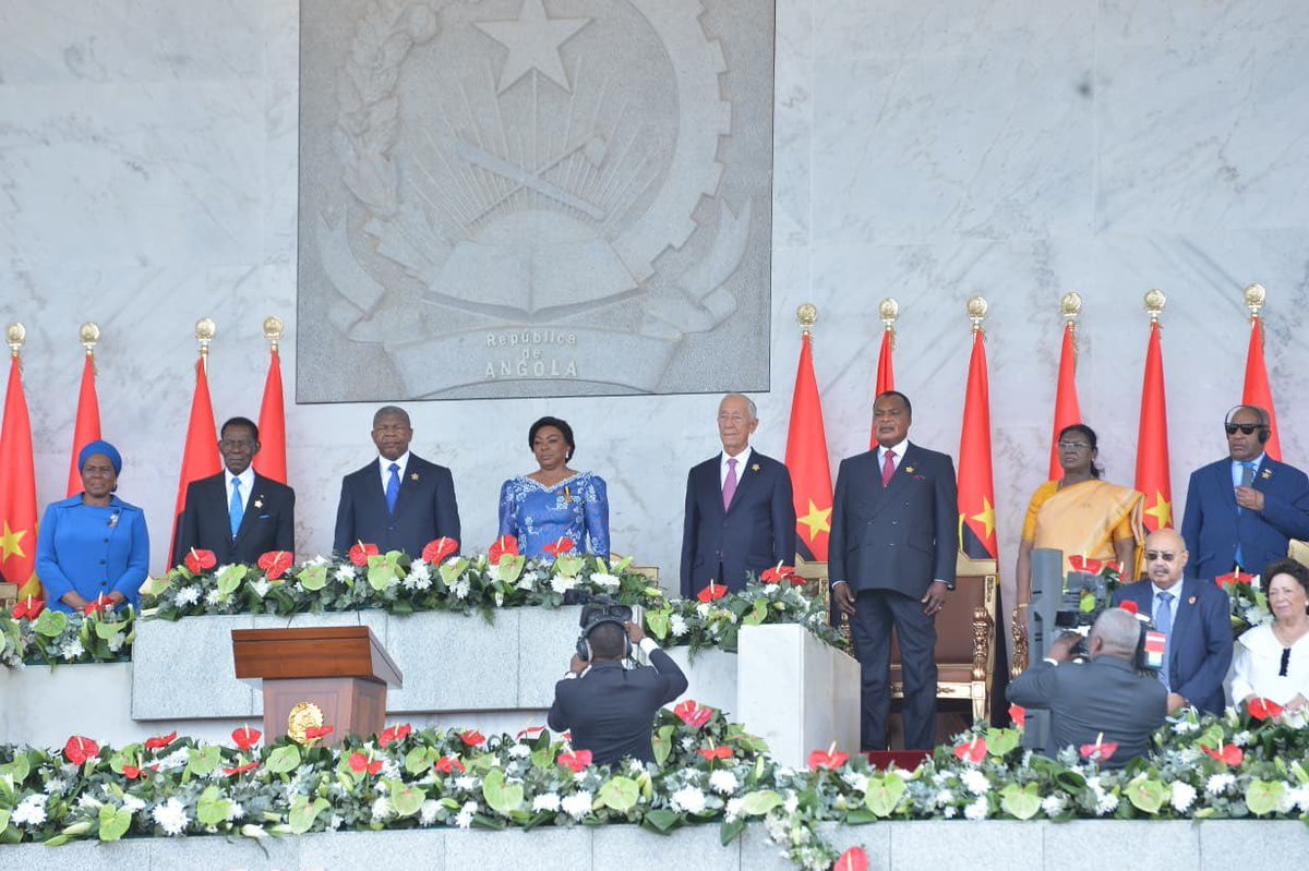 airnewsalerts's tweet image. 🇮🇳-🇦🇴| Celebrating close bond of friendship and shared aspirations of our people

President #DroupadiMurmu participated in the 50th anniversary celebration of Angola&apos;s Independence Day in Luanda. During the ceremony, the President witnessed Angola&apos;s civil and military traditions.…