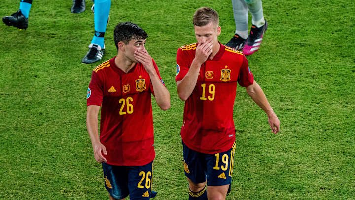 حتى أنا كنت مذهول مثلك يا جزار يا سايكو عندما أشركت غافي بمباراة تحصيل حاصل وأُصيب بالغضروف ورجعته للملعب مع بخاخ مسكن حتى يتمزق الرباط بالكامل.

وكنت مذهول أيضاً عندما أخذت المراهقين بيدري &amp; اولمو لأولمبياد طوكيو بعد موسم ماراثوني لهم مع أنديتهم ومنتخب إسبانيا الأول.

مريض نفسي.