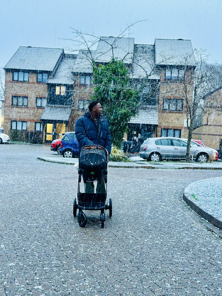 IamVALID tweet media