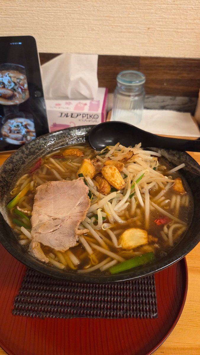 nomi_run's tweet photo. 皆さんお久しぶりですw
#ポッキーラン 成功🏃‍♂️しました
最近は食って飲んでは走っての繰り返しです🍜
大会シーズンなので頑張りましょう🫠
#ラーメン食いすぎ 
#ランニング https://t.co/zjwAiW7qz9