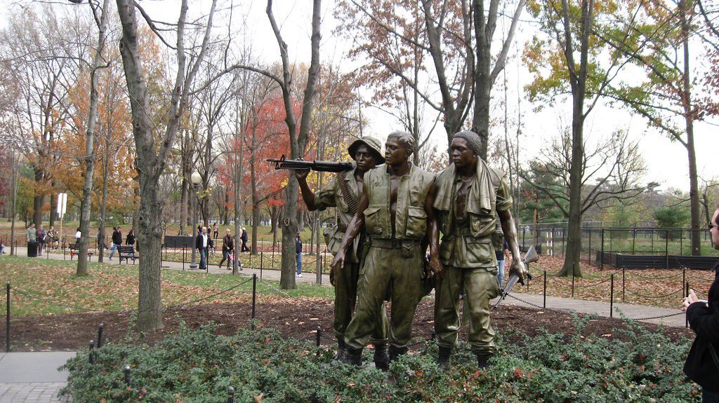 jchrisb123's tweet image. Happy Veterans Day!!! 🇺🇸