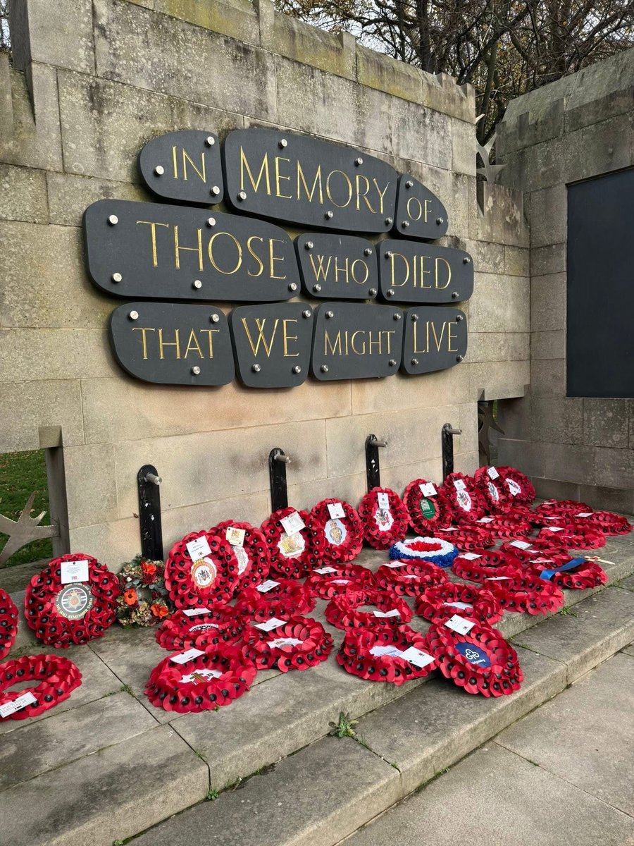 At the eleventh hour, on the eleventh day, of the eleventh month, we remember all those who have died in service to our country during conflict and pay tribute to those who continue to serve in defence of our freedoms. #RemembranceDay #ArmisticeDay #LestWeForget