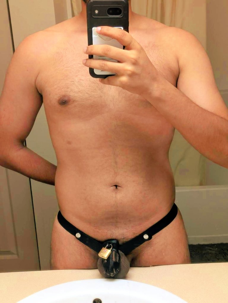 KinkyToysIn tweet media