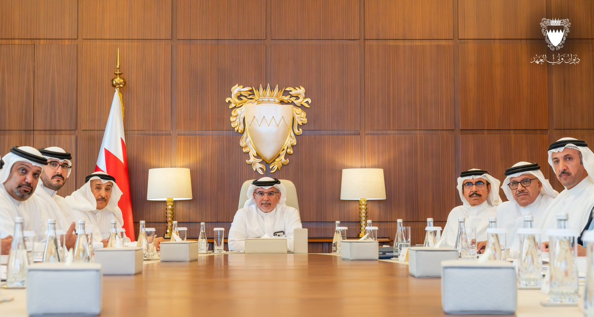 BahrainCPnews's tweet image. HRH the Crown Prince and Prime Minister, #Salman_bin_Hamad Al Khalifa, chaired the 514th meeting of the Government Executive Committee, which reviewed progress on key tourism indicators, preparations for the 46th #GCC Supreme Council session in #Bahrain, and developments on the…