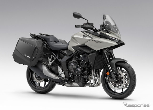 barrett_trigger's tweet image. こんな全部盛りのバイクもええなと思うこの頃。
#cb1000gt