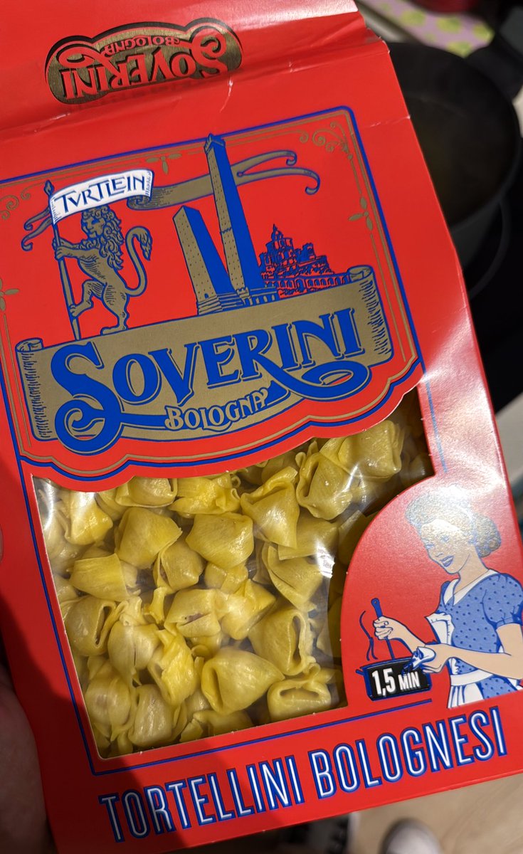 la gattina tweet media