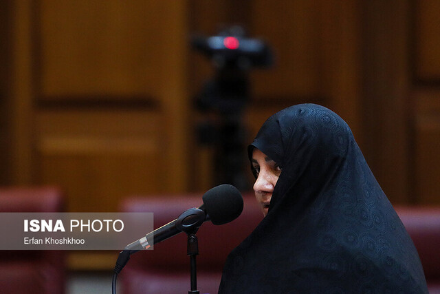 aghplt's tweet image. میزان مبلغی که شبنم نعمت‌زاده‌ در پرونده‌ محکومیتِ خود، که منجر به «اخلال عمده و کلان در نظام اقتصادی» شده بود، با احتساب تورمِ امروز، ۴۸۵۰ میلیارد تومان برآورد می‌شود.
امروز، در حالی که سخنگوی قوه قضاییه بار دیگر از متواری بودن شبنم نعمت‌زاده‌خبر داده که در آبان ۱۴۰۲ نیز او مدتی…