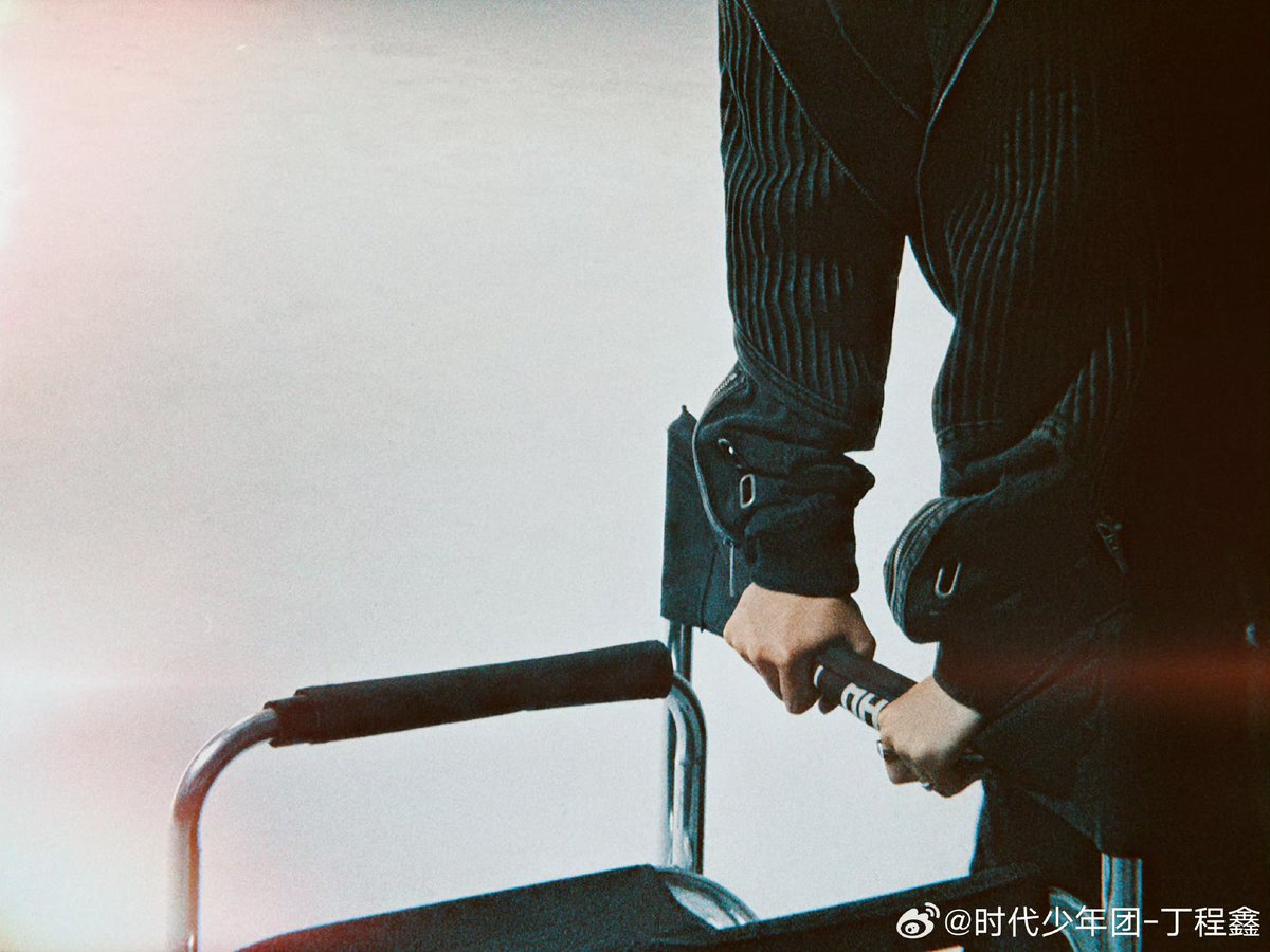 dingd0224's tweet photo. 251111 딩청신 웨이보

上次提到的🕺 

#丁程鑫 #딩청신 #DingChengxin https://t.co/wkUEBJ2BR7