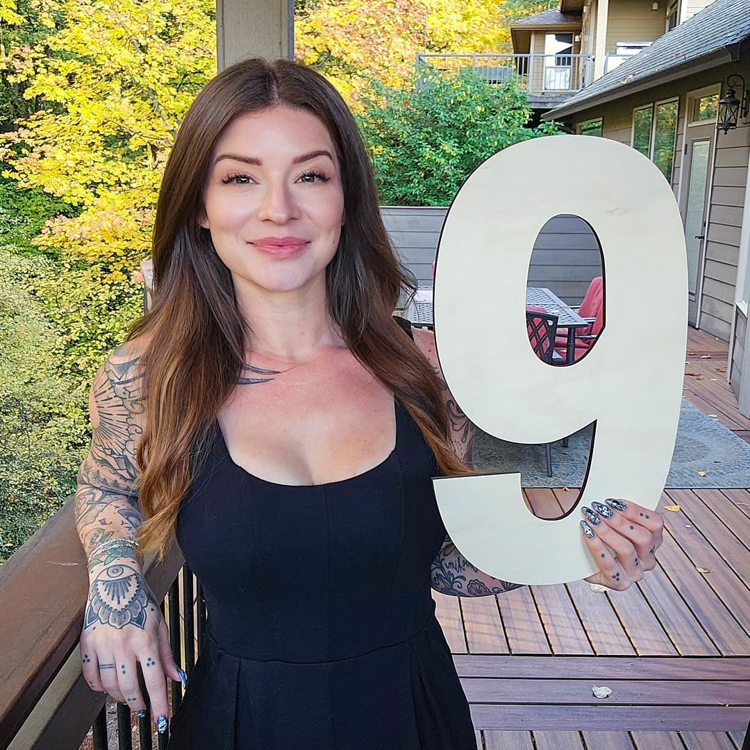 Congratulations on 9 years to Sara! 🎉

“9 years sober today!

9 years ago, I was struggling and I was ready to start a new chapter. I knew what I needed to do to change my life, but it felt very overwhelming and scary. I took the first step and asked for help, then I just kept