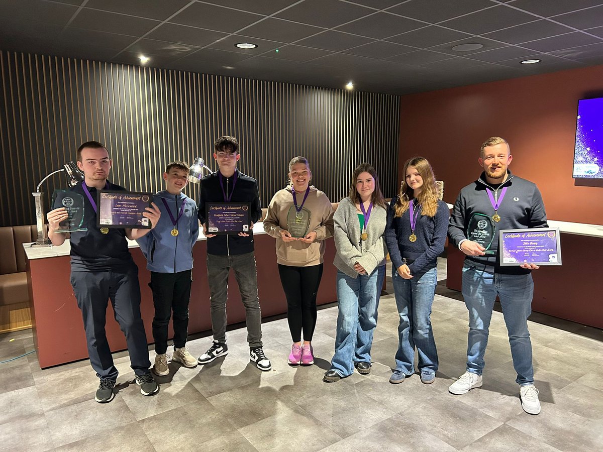 CommunitySUFC's tweet image. What an incredible night at the 2025 Sheffield Youth Awards! The Foundation had nominees in three categories and won every single one! 🏆

Our Nature Based Blades group from Bradfield School took home the Social Action Project of the Year Award for their amazing work connecting…