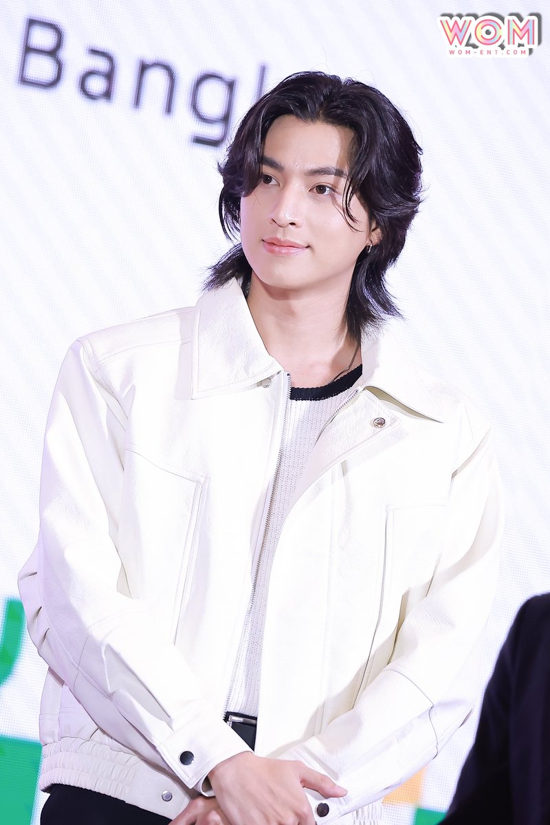 MarielaCastelo2's tweet photo. PRINCE THAI 🤍🖤

LEGO NEW STORE X GULF
#LEGOOnebangkokxGULF
#GulfKanawut @gulfkanawut https://t.co/L0cpSbaIjs