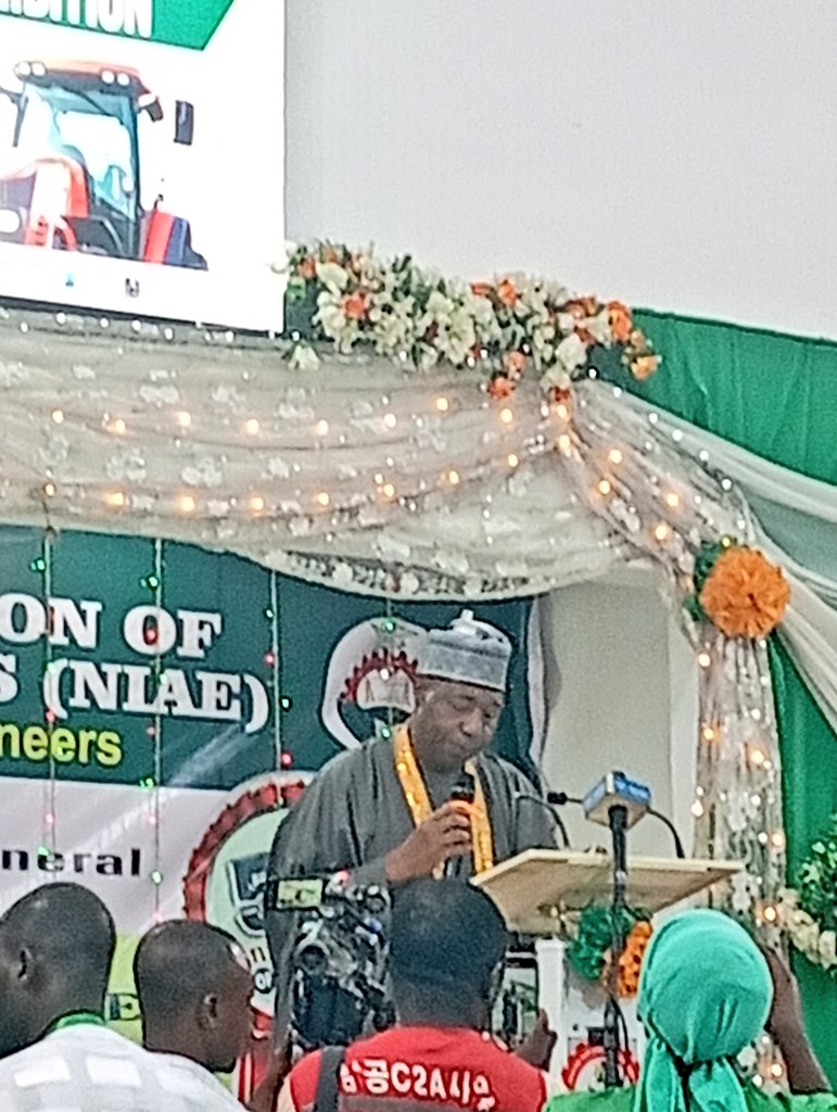 NIAE_INFO's tweet image. His Excellency, Engr. Prof. Babagana Umara Zulum, Executive Governor of Borno State, delivering a powerful address on innovation and resilience in agricultural engineering.
#NIAEIlorin2025 #Innovation #LeadershipInAgriculture