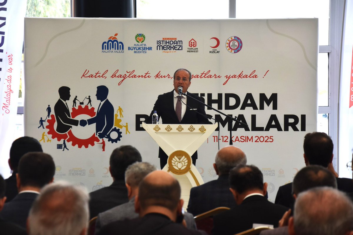 basrilhan2's tweet photo. Yerel istihdamı güçlendirmek, işverenlerle iş arayanları aynı platformda buluşturmak ve üretimin temel direği olan iş gücünü canlandırmak amacıyla düzenlenen “İstihdam Buluşmaları Malatya” programının açılışına katıldık. https://t.co/c8MQNQLBnE