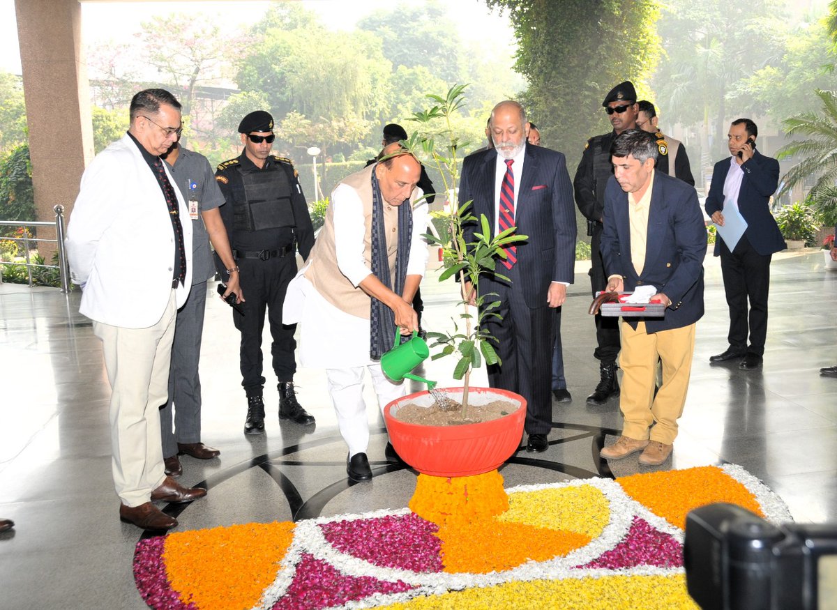 Manohar Parrikar IDSA, New Delhi tweet media