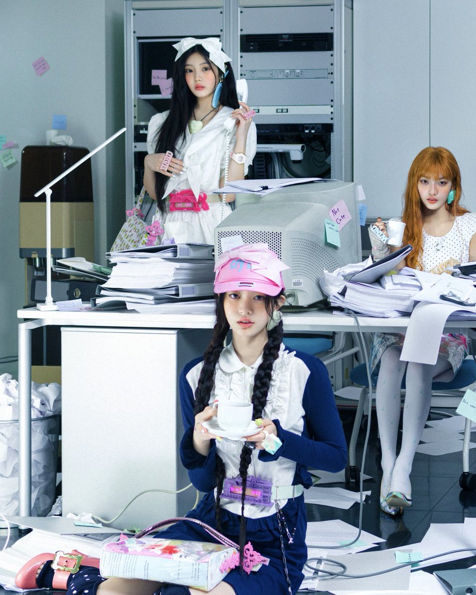 wonhee &amp; minju wearing customized 
doll belts by <a href="/every___things/">THINGS</a> 🏡🌈