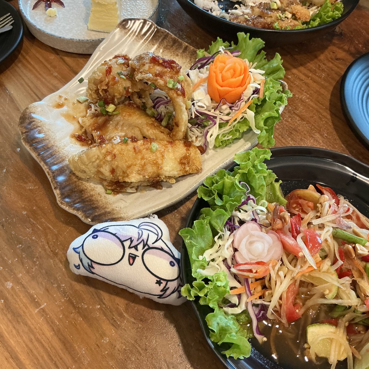 dkrmii's tweet photo. อาหารอร่อย วิวสวย อากาศดี ปลาทับใจ👏🏻💞
#MuMuMoonMuMu https://t.co/zgT5zzrE1G