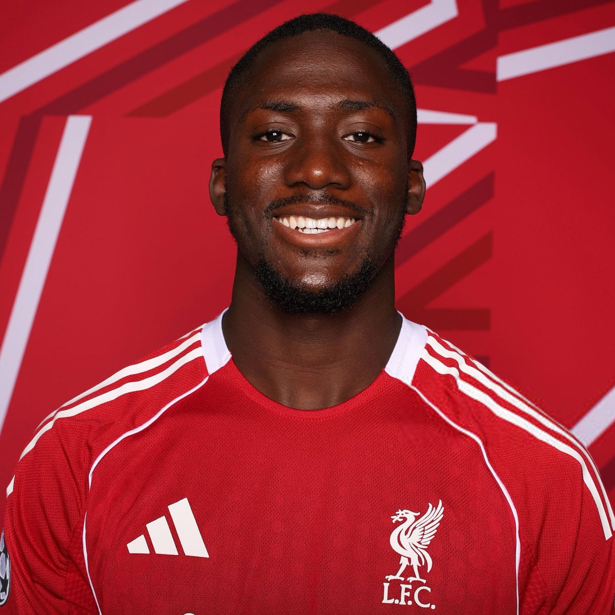 lnstantFoot's tweet image. 👀 𝗖𝗘𝗦 𝗝𝗢𝗨𝗘𝗨𝗥𝗦 𝗡&apos;𝗢𝗡𝗧 𝗧𝗢𝗨𝗝𝗢𝗨𝗥𝗦 𝗣𝗔𝗦 𝗣𝗥𝗢𝗟𝗢𝗡𝗚𝗘́ 𝗔𝗩𝗘𝗖 𝗟𝗘𝗨𝗥 𝗖𝗟𝗨𝗕 𝗘𝗧 𝗣𝗢𝗨𝗥𝗥𝗔𝗜𝗘𝗡𝗧 𝗣𝗔𝗥𝗧𝗜𝗥 𝗟𝗜𝗕𝗥𝗘𝗦 𝗟&apos;𝗘́𝗧𝗘́ 𝗣𝗥𝗢𝗖𝗛𝗔𝗜𝗡 :

🇫🇷 Dayot Upamecano
🇫🇷 Ibrahima Konaté
🇫🇷 Mike Maignan
🇫🇷 Karim Benzema
🏴󠁧󠁢󠁥󠁮󠁧󠁿 Marc Guéhi
🇷🇸…