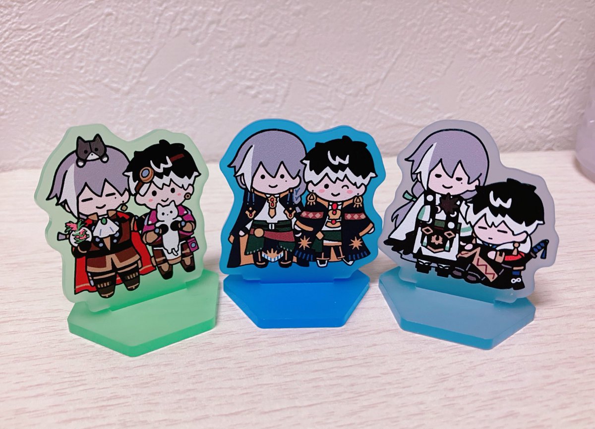 グッズ届いた🥰ディセノベ、カスホプ、烏詠のミニアクスタです  
16日の劇中劇オンリーで頒布します〜✌️