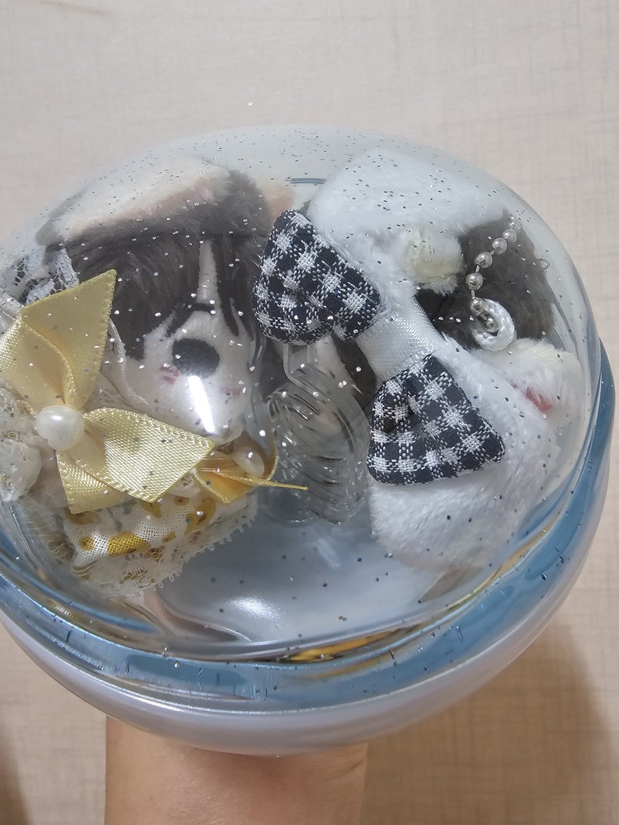 buewwww's tweet photo. 그리고 이건 너무 불미스러웠던 B컷입니다...
두개가 들어갈것같기도 해서 해봤는데 너무..... 해서 뺐어요
눈을 씨피렇게 뜨시는 분들께 추천드립니다 https://t.co/b9OUY1LFpJ