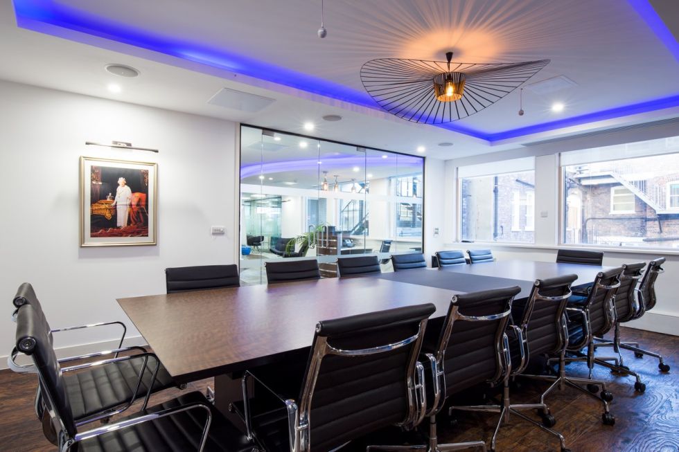 ProjectsNiche's tweet image. We’ve worked with clients across diverse industries, budgets, and workspace types. No matter your size or sector, we tailor the space to match your business and goals.

Head to our website today to book a consultation!
-
#design #designinterior #nicheprojects #corporatedesign