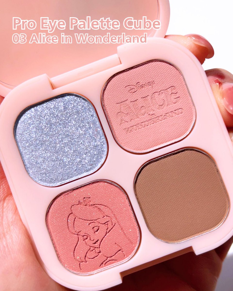 amitea67's tweet image. 不思議の国のアリス×CLIO
アイシャドウだけでなく、チーク、ハイライターとしてと使える万能パレット。
コラボパケが可愛いだけでなく、使いやすいのもさすがCLIO🩷

PR 
#CLIO #クリオ