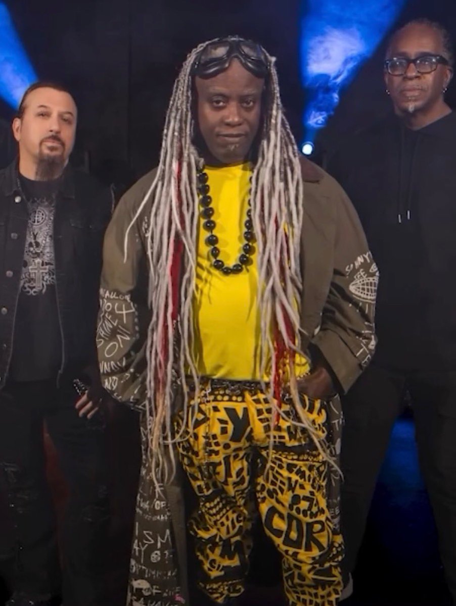 Snow Milk tweet media