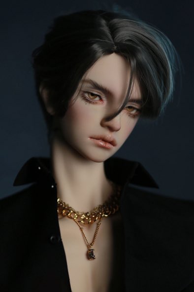 담현C 로즈화이트 미개봉 판매합니다. 
샵에서 퍼스트로 구매 후 개봉하지 않음. 

운포 8만원. 

#트인덕장터