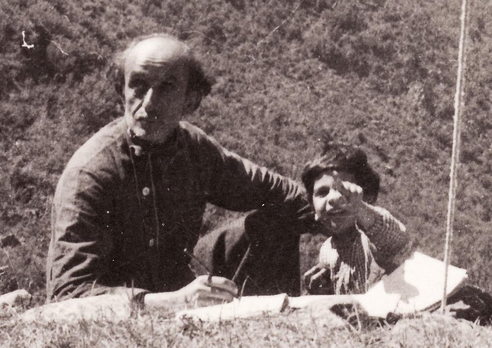 «آی لادبن چه جات خالی بود
همه بودند از یزید بتر»