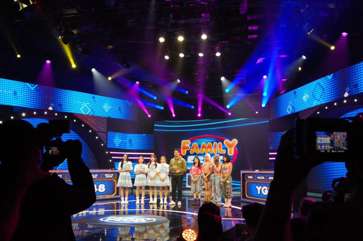 ICYMI: MNL48 just dropped some behind the scenes images of MNL48 members present at the Family Feud PH's latest episode!

MNL48 ON FAMILY FEUD PH
#FeudMNL48VSYGIG
<a href="/mnl48official/">MNL48</a>