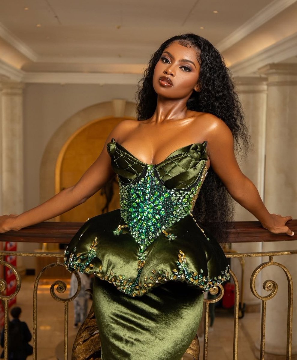 Sphokuhle N. has been announced as the new face of Dark and Lovely.