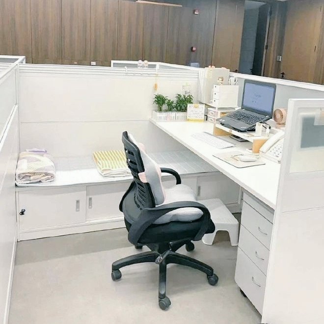 Jeonghan tweet media