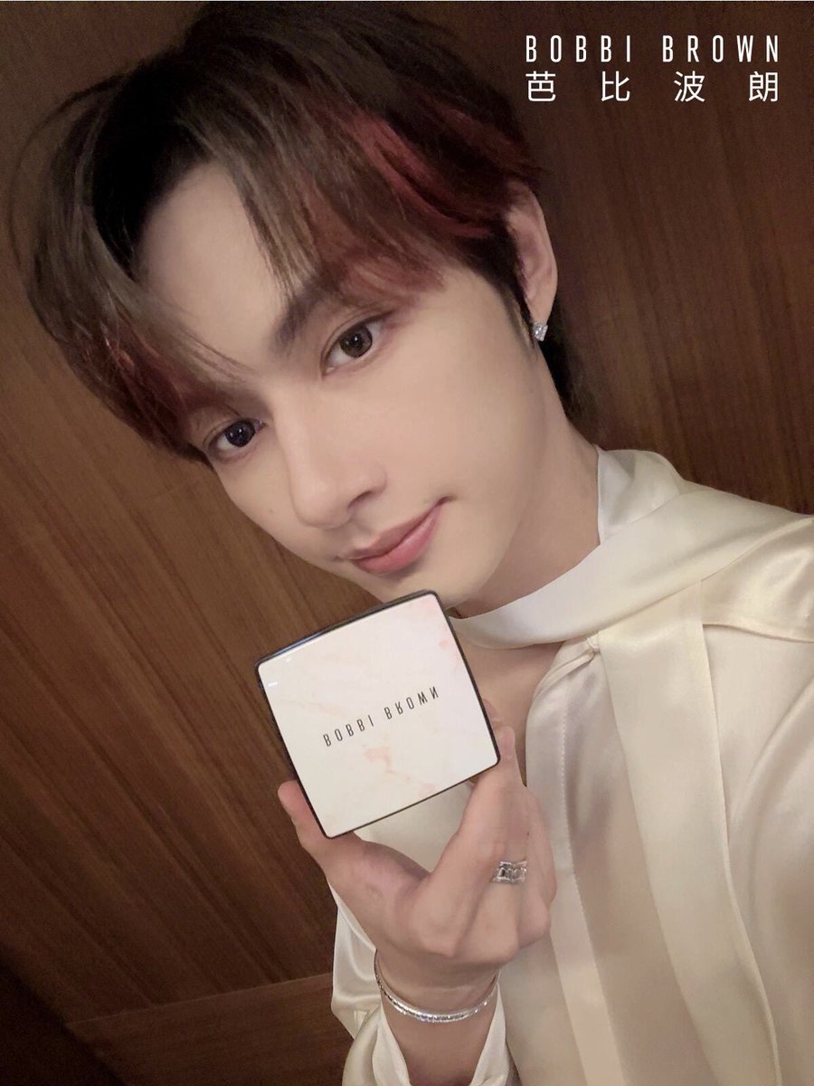 JunHui for BobbiBrown 🖤
