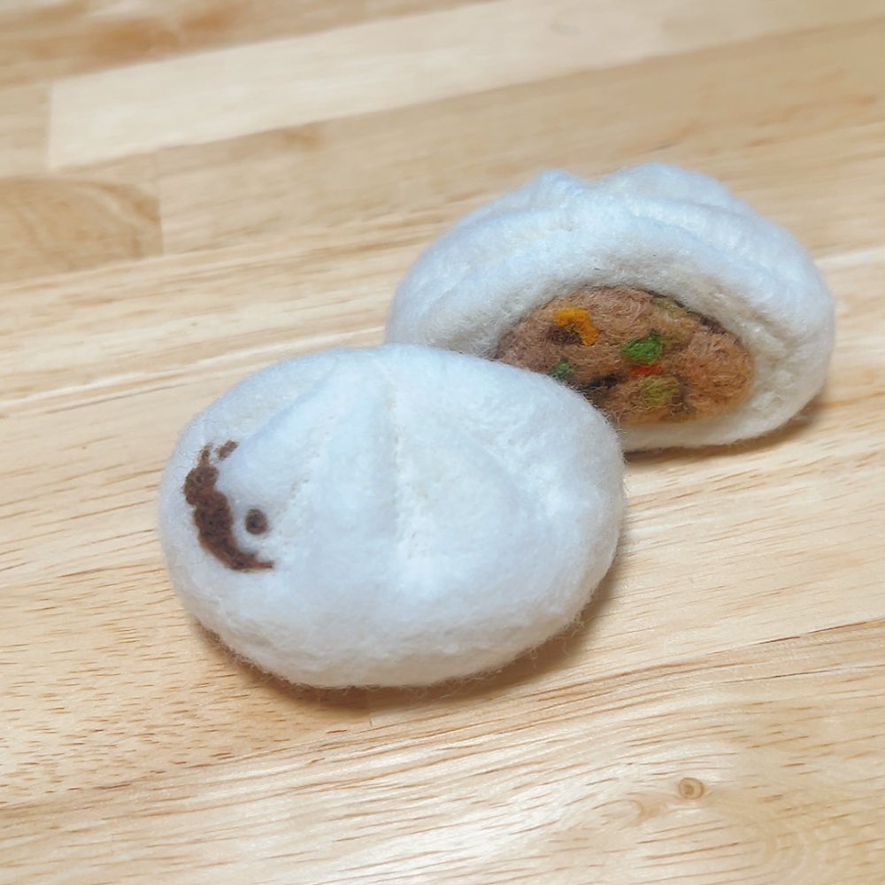 晚餐來顆小肉包（小籠包）吧☺️
#羊毛氈  #羊毛フェルト