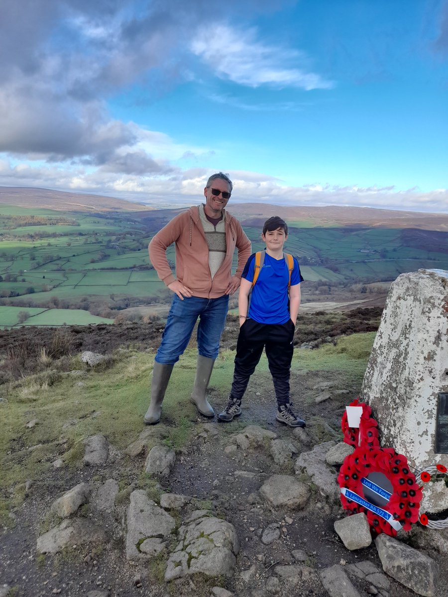 WE REMEMBER🇬🇧🪖🌹 
This morning our staff and students joined together in assembly for remembrance day. Amazing respect shown throughout and an impeccably observed minutes silence.

Yesterday Mr Dudley's class on their summit walk to the top of Beamsley Beacon. #ExcellenceForAll