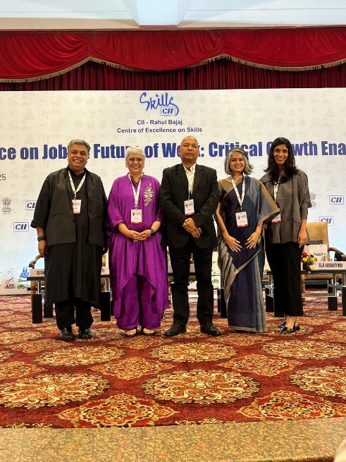 _taggd's tweet image. The stage was set for one of the most insightful sessions of the day -Insights for India’s Skills &amp;amp; Talent Economy.

Download the report now: lnkd.in/gtci32YT

#DecodingJobs2026 #FuelledByTalent #FutureOfWork #WorkforceTransformation #EmploymentOutlook