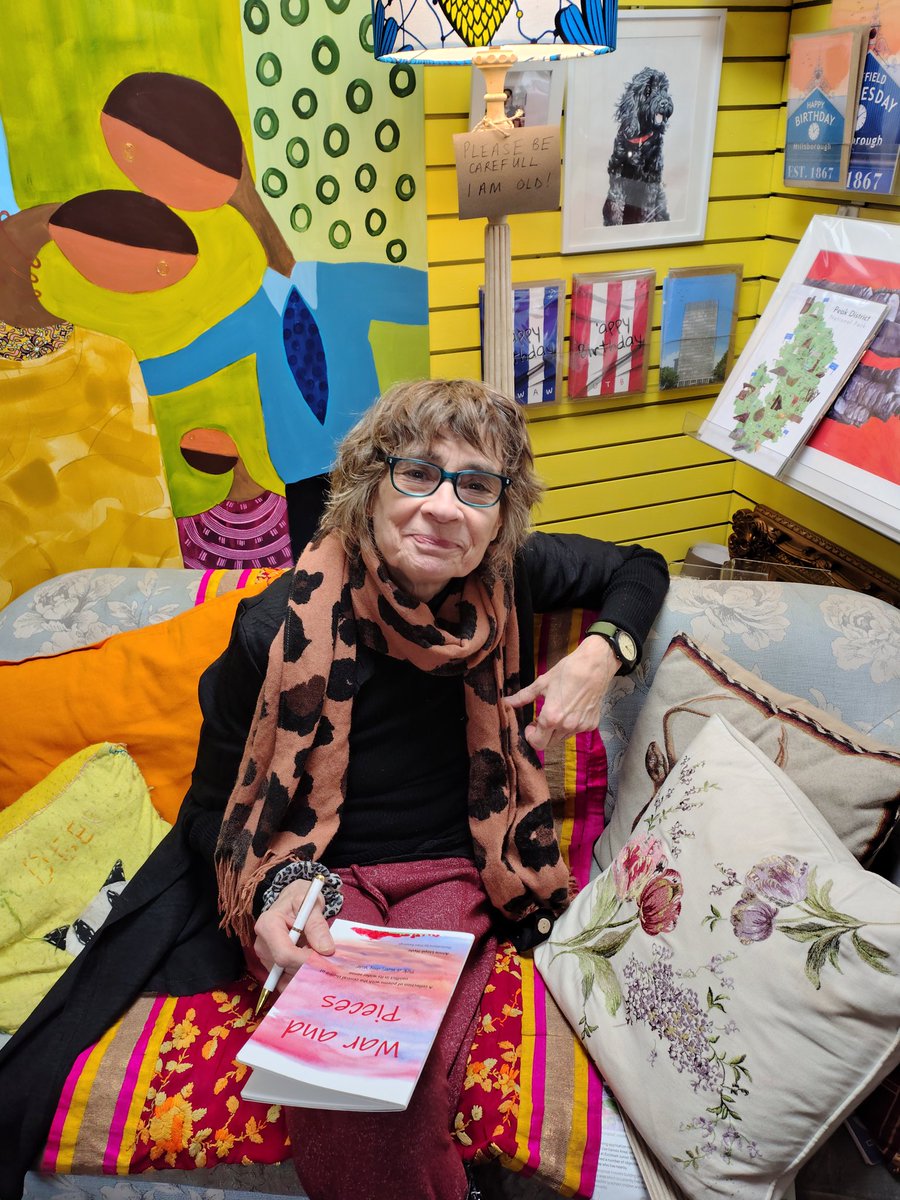fabcoach's tweet image. The #newpoetry book War and Pieces by @AnneYeadon @YeadonAnne is available at Gifted Ecclesall, next to opp Ecclesall Church #Sheffield 🕊️ @HelpSheffield