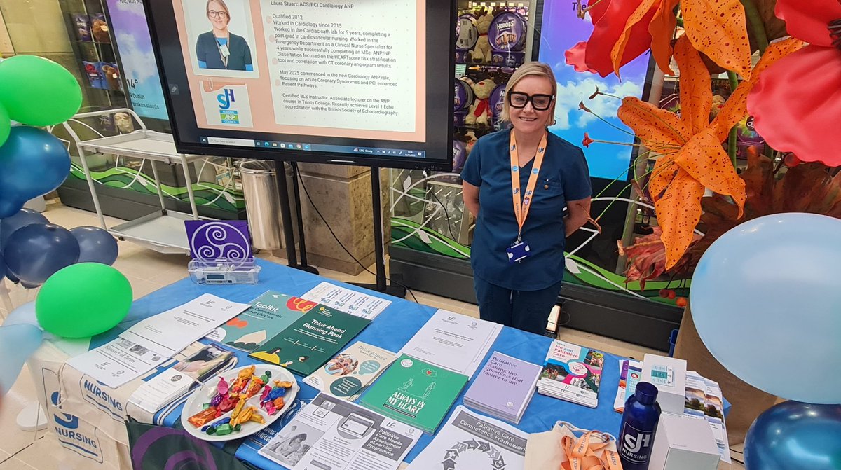 lou_mullen's tweet photo. Our Palliative Care #ANP Kate McLoughlin is in the concourse with a wealth of information to share for #ANPweek @stjamesdublin @SJHDoN https://t.co/tERZcORlZC