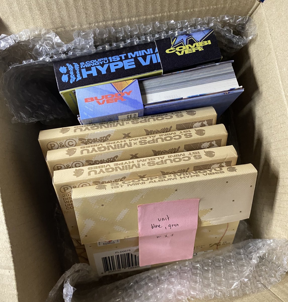 blrjanne's tweet photo. #blairsells ˚.🎀༘⋆ wts lfb seventeen ph 

SEVENTEEN CxM HYPE VIBES STANDARD COMPACT UNSEALED ALBUM 

compact - ₱190 ea (1 mg, 1 sc, 2 unit)
standard - ₱180 ea (combi)

༘⋆ payo 
༘⋆ onhand
༘⋆ complete inclu except pcs

reply or dm to claim https://t.co/cGkEnHmxiB