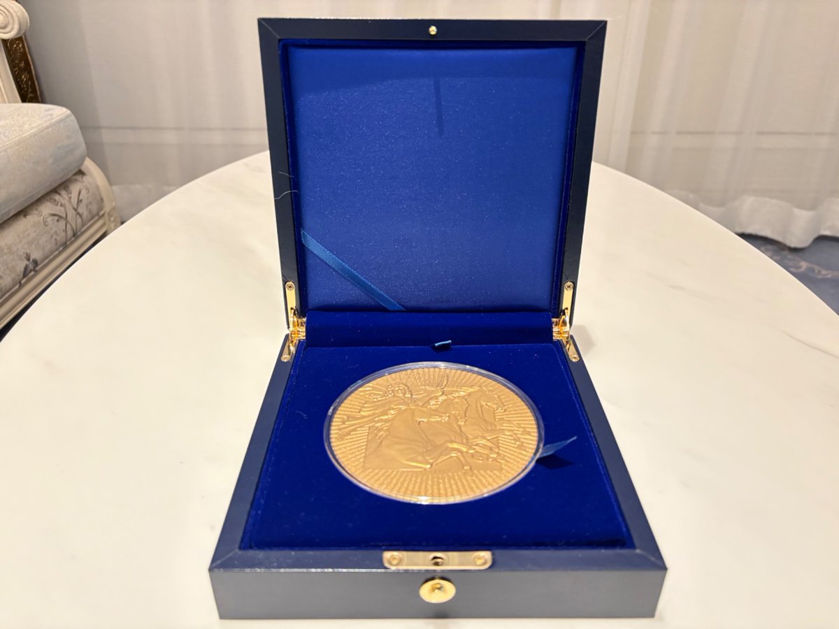 ICPC Huawei Challenge での過去 4 回の入賞実績が認められ、Outstanding Challenge Achievement Award を受賞しました！