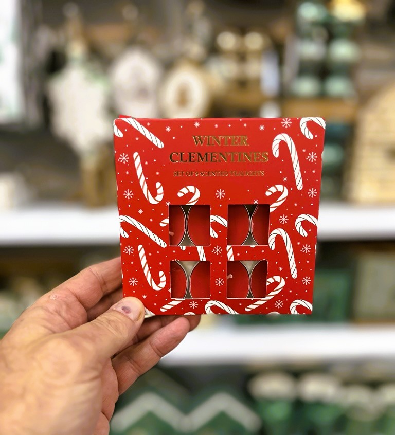 Poundstretcher1's tweet image. Our NEW festive tealights just landed in-store! 🎄🕯️
Cosy scents. Christmassy vibes. Instant magic. ✨
Available NOW in your local Poundstretcher ❤️

#scentedcandles #newinstore #poundstretcher