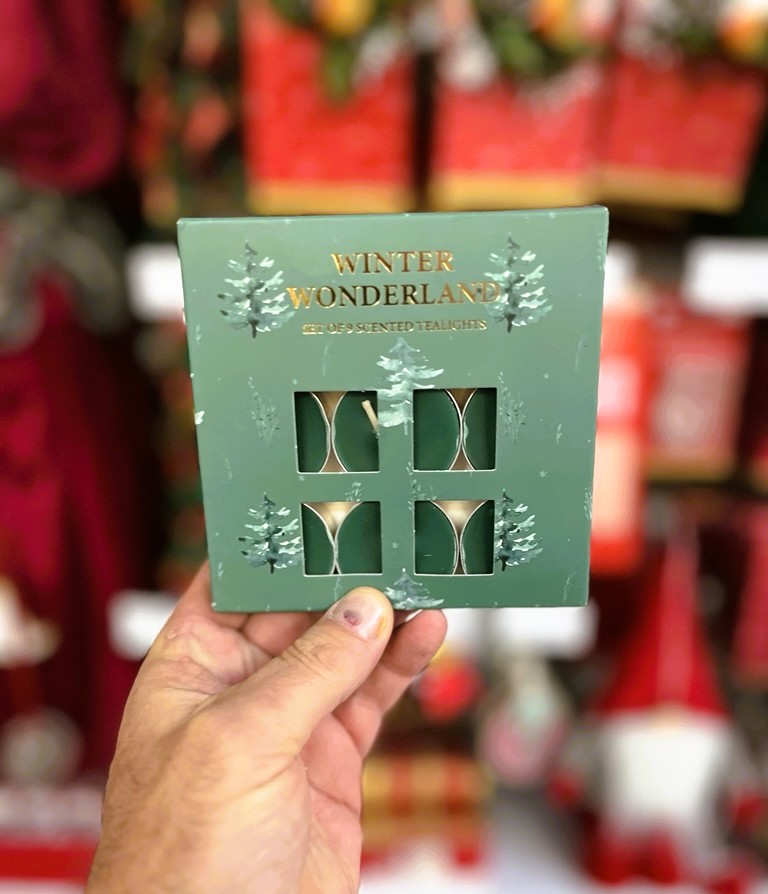 Poundstretcher1's tweet image. Our NEW festive tealights just landed in-store! 🎄🕯️
Cosy scents. Christmassy vibes. Instant magic. ✨
Available NOW in your local Poundstretcher ❤️

#scentedcandles #newinstore #poundstretcher