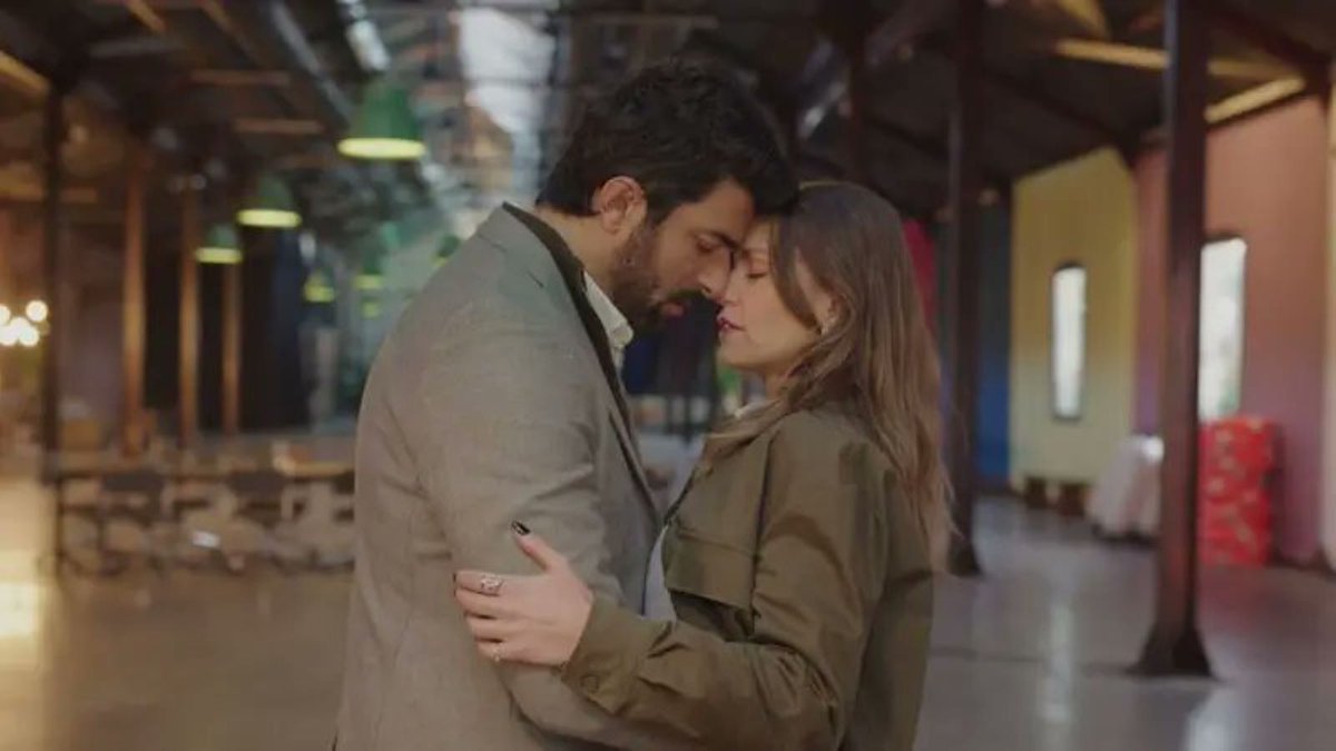 İspanyol yazar Türk dizisi "Enfes Bir Akşam"a hayran kaldı: Çok iyi yapılmış, keyif alıyorum haberglobal.com/kultur-sanat/i…