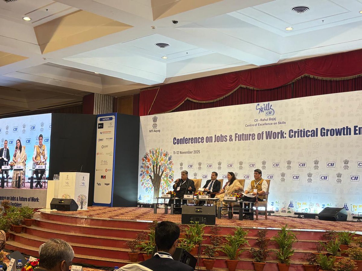 _taggd's tweet image. What a conversation! 

At India Decoding Jobs 2026, the session &quot;Growth Enablers for Jobs &amp;amp; the Future of Work&quot; moderated by Devashish Sharma, Founder &amp;amp; CEO, Taggd, focused on how India can bridge the divide between skills and jobs. 

#DecodingJobs2026