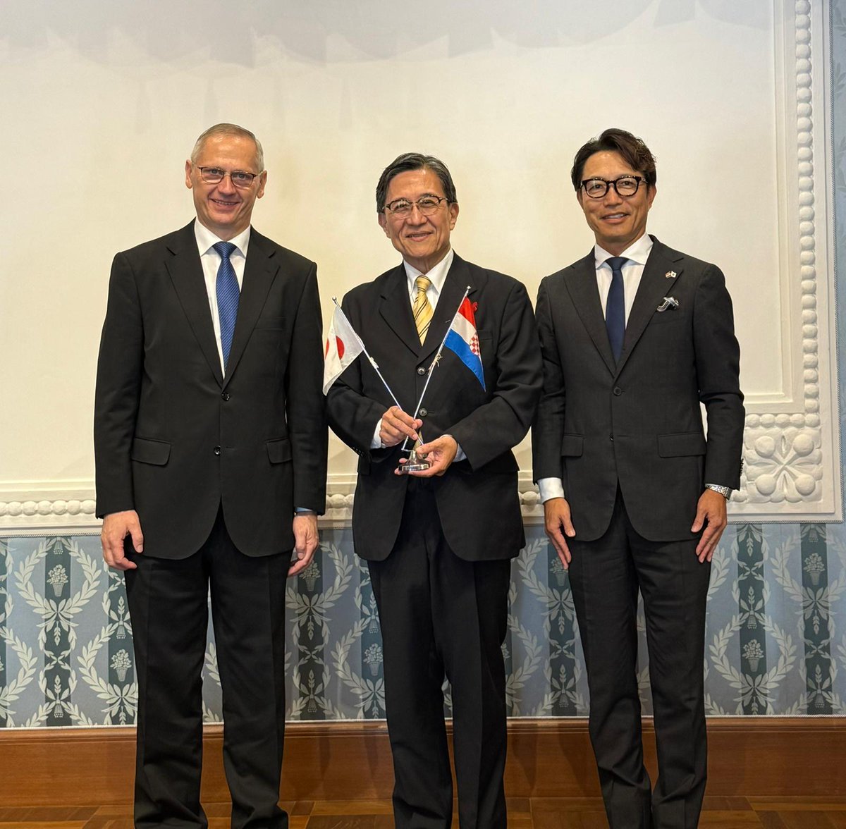Excellent meeting with Mayor Koji Matsui during my visit to Kyoto City. Honored to connect with Zagreb sister city of almost 45 years! We had productive discussions and agreed to work together on several new collaborative projects.
