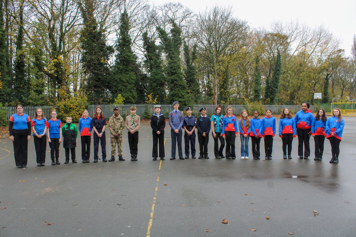 This morning we held our annual Remembrance Service to honour those who have served, and continue to serve, in the line of duty.

Thank you to all the students who took part and helped make it so special.

woodgreenacademy.co.uk/remembrance-da…

#RemembranceDay #LestWeForget