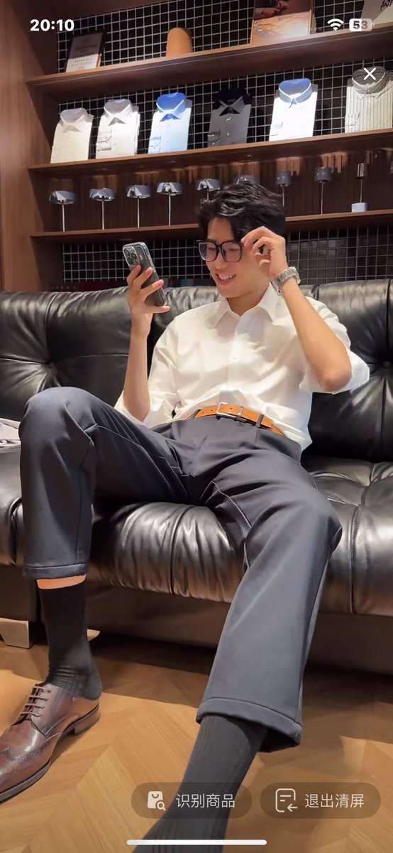 don71491's tweet photo. 好帅的爹 https://t.co/ITqw6yDVMJ