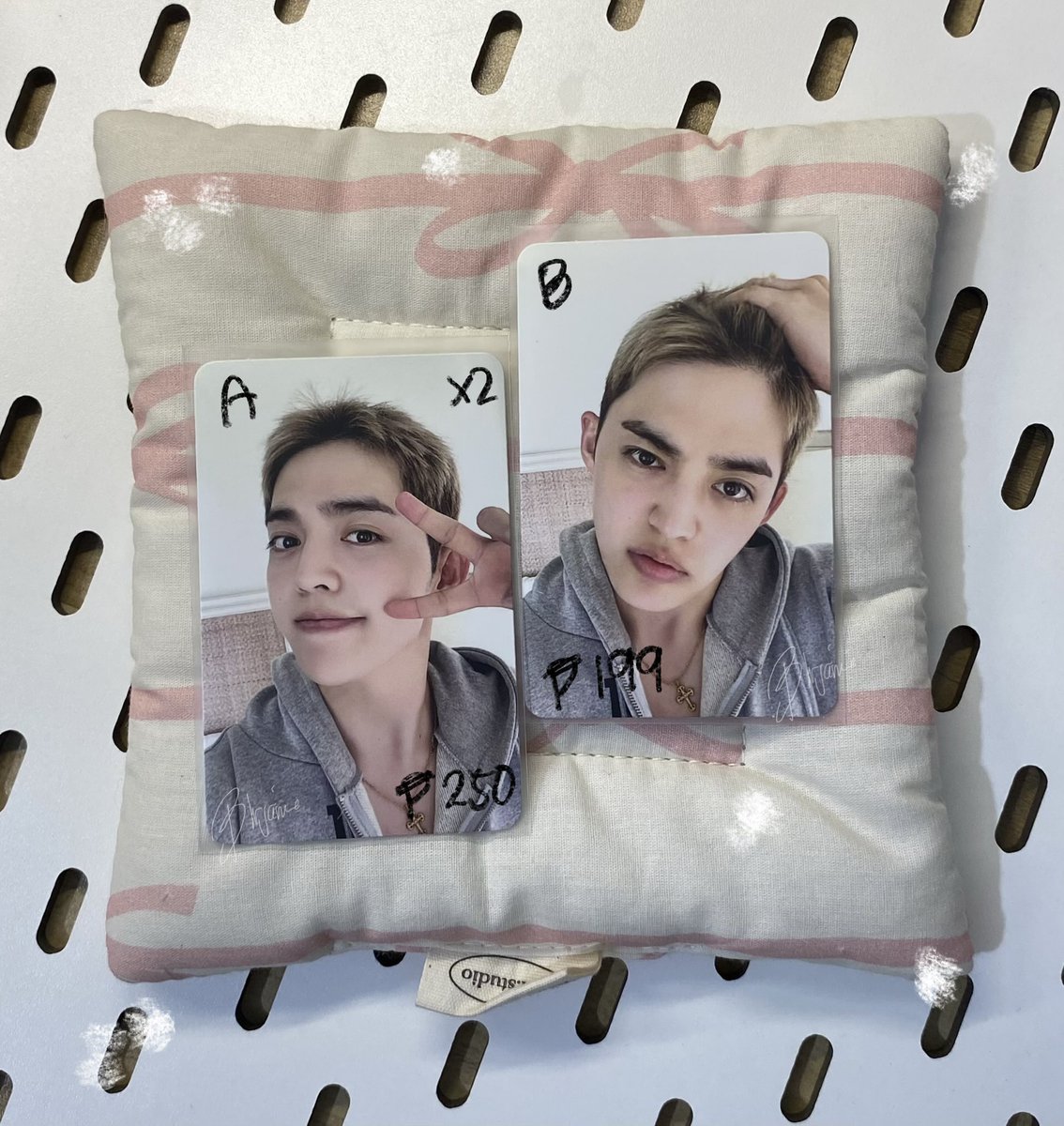 blrjanne's tweet photo. #blairsells ˚.🎀༘⋆ wts lfb seventeen ph 

SEVENTEEN CxM HYPE VIBES COMPACT VER ALBUM MINGYU SCOUPS PC

₱ on pic

༘⋆ payo (prio) / 40% nrdp, rb after 10 days
༘⋆ onhand

reply or dm to claim https://t.co/4ms92jBlfV