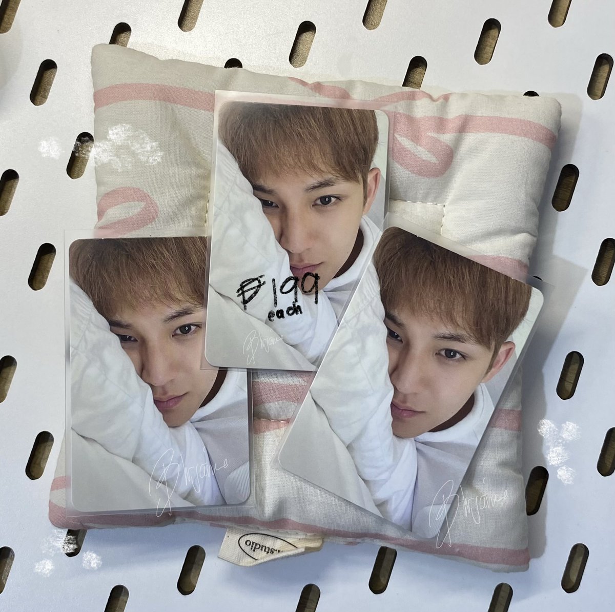 blrjanne's tweet photo. #blairsells ˚.🎀༘⋆ wts lfb seventeen ph 

SEVENTEEN CxM HYPE VIBES COMPACT VER ALBUM MINGYU SCOUPS PC

₱ on pic

༘⋆ payo (prio) / 40% nrdp, rb after 10 days
༘⋆ onhand

reply or dm to claim https://t.co/4ms92jBlfV