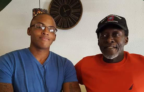 #VeteransDay 
Benjamin Williams 🕊️🕊️ -Vietnam Vet 
Tunnel Rat 82nd airborne

My Grandfather had one the scariest jobs. If he didn't survive I wouldn't even be here today 😯
 
October 2015 was my last hug ❤️ 
His memory lives with me 💯