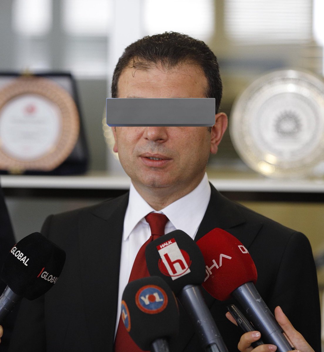 رقم نهایی فساد در پرونده‌ی شهرداری استانبول ۱۶۰ میلیارد لیر ترکیه معادل تقریبی 4.64 میلیارد دلار برآورد شده است.
بزرگ‌ترین پرونده‌ی فساد در تاریخ جمهوری ترکیه.